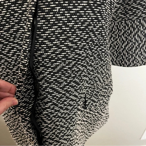 Zozo black & white tweed jacket with three-quarter length sleeves size medium - Picture 7 of 15